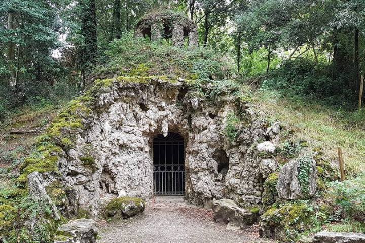 Villa Demidoff secret cave entrance