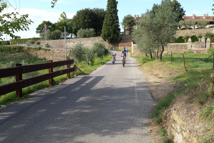 Touring in Villa Medici with bikes